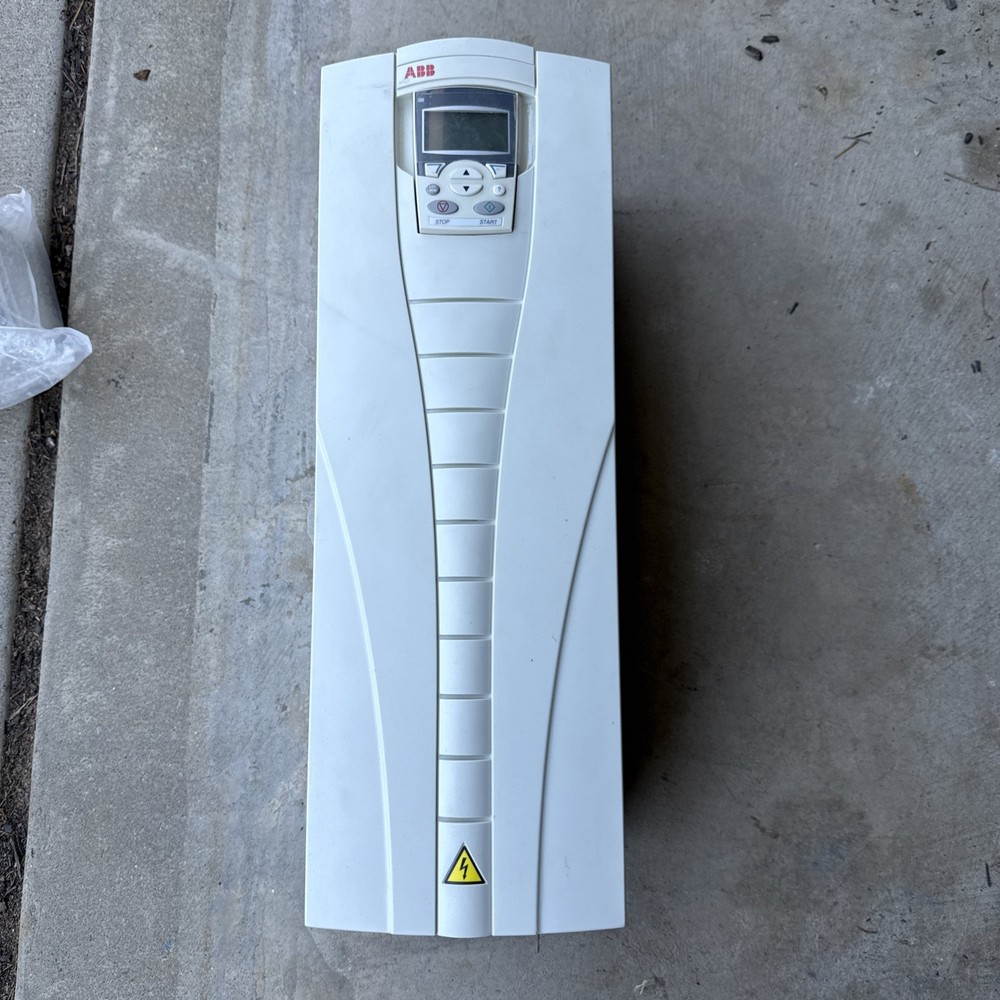 ABB ACS550-U1-072A-4 72A VFD