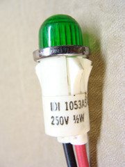 NEW lot of 12 IDI 1053A5 green lens 1/2″ hole panel lamp lights 250V 1/2W