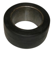FORKLIFT TIRE – 10X5X6.5 SMOOTH PRESS ON BLACK