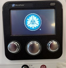 Iridex Cyclo G6 Ophthalmic Laser Console W/ Footswitch, Powers On, As Is (READ)