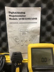 AEMC MEGOHMMETER MODEL 1040