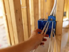 14/2 romex copper wire 250ft roll for electricians, contractors, builders.