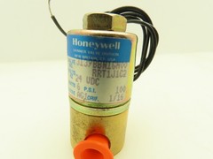 Honeywell Skinner 3139BBN1GN00 Solenoid Valve 3-Way NC 24VDC 100 PSI 1/8″ NPT