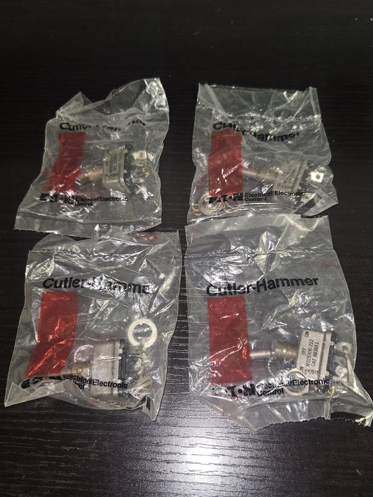 Lot Of 4 Cutler Hammer Eaton Mil Spec Toggle Switch MS25306-212 8836K1 NOS NEW