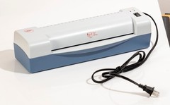 GBC 9” Personal Desktop Laminator Model GBC 9 w/ Box & Manual Tested Working