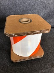 3M 446R Diamond Grade Reflective Barricade Sheeting 100 Yards x 8″ *