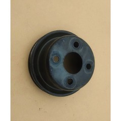 Kubota D722-E Fan pulley 25-34300-00 Used (970)
