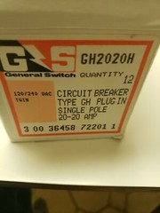 (1) General Switch GH2020H type GB 2 single Pole 20 Amp Circuit breaker Twin