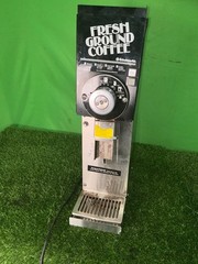 Grindmaster LO93257 Commercial High-Volume 3lb Coffee Bean Grinder2421 7F