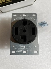 LOT OF 10 – LEVITON 278 30 Amp 3-POLE, 4-WIRE GROUNDING POWER OUTLET FLUSH MOUNT