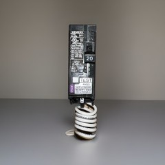 SIEMENS BF120AH 20A GFCI BOLT ON BREAKER PIGTAIL WIRE TYPE BLHF2 NEW PANEL PULL