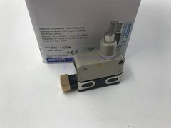 D4E-1C20N 1pcs In Box Omron Brand New D4E-1C20N travel switch Fast Shipping