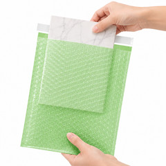 Green Biodegradable 25 Sensible Mailers 8×11.5″ Self Sealing Bubble Bags