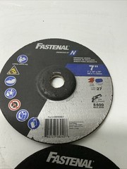 Lot 4 Fastenal 0898861 7” x 1/4” x 7/8” Type 27 Grinding Wheels W-687