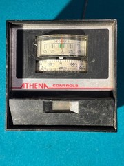 ATHENA Temperature controller, Model 4000-T, 0-400F, 120/240VAC, type J