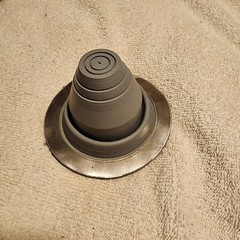NEW #1 Size Gray Pipe Flashing Boot EPDM Rubber 1/4″ – 2 1/2″ Metal Roof 81820