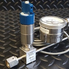 GTC Products – DV2-2A – Low Pressure Diaphragm Valve (2) & IPT122 Gauge Assembly