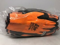 PIP Zone Defense 10 Gauge Polyethylene Cut Resistant Large Gloves 12 Pairs