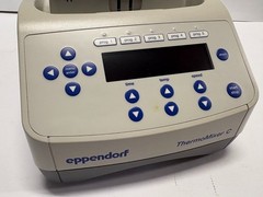 Eppendorf 5382 ThermoMixer C Heating Cooling Mixer Shaker w/ SmartBlock DWP 1000