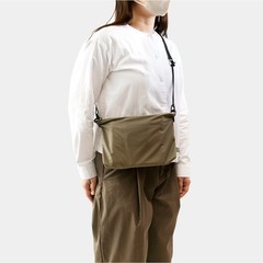 TO&FRO x Traveler’s Company Olive Shoulder Bag S Lightweight Water-Repellent