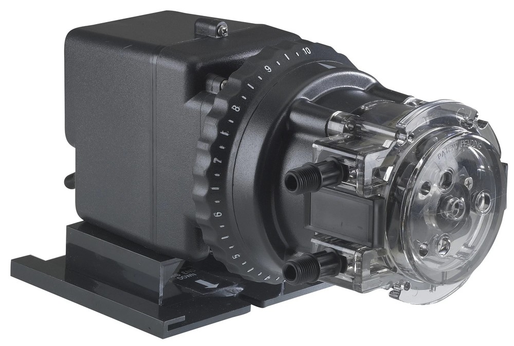 220 VOLT – Stenner 85MHP17 – 100 psi, 0.8 – 17.0 GPD, Adjustable Metering Pump