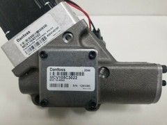 MCV105C3022 Danfoss EDC-M46 Pump Controller-Kit number 11013624