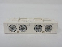 230771 New-No Box; Schneider GVAE11 Aux Contact block; 1NO/1NC; 2.5A