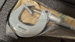 Mitutoyo Micrometer 114-161, 3 Flute, V-Anvil, 1-15mm, 0.01mm Grad., +/-0.004mm