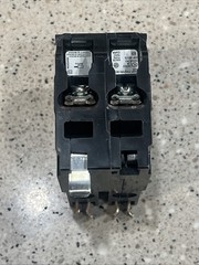 Square D QO220 (5 PACK) 20A 2P 120/240V Circuit Breaker *US SELLER Lot of 5 NEW*