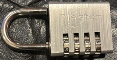 Master Lock Resettable Combination Padlock Aluminum Body Steel Shackle Silver