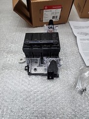 GE, THQMV175E, Circuit Breaker, 175 Amps 120/240V ( NEW )