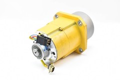ABB Yaskawa Servo Motor 3HAC17326-1/00 + Smartsyn Encoder TS2640N8