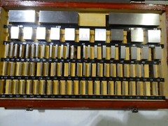 GRADE AS-0 .1001 TO 4.000″ 81 PCS SQUARE GAGE BLOCK SET CENTER HOLE THREADED R}