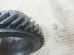 John Deere R crankshaft gear R352R.