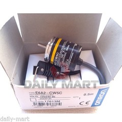 OMRON Incremental Rotary Encoder E6A2-CW5C 200P/R 12-24VDC New in Box free Ship