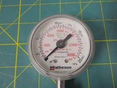 Matheson 63-2233-V Welding Regulator Gauge 0-3000 PSI (0-21,000 kPa) 1/4″ FVCR