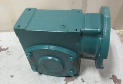 Dodge Tigear 2 35Q30R18 Gear Reducer 30:1 Ratio 4.15 Input HP 3682 Lb-In Torque