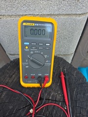 Genuine Fluke Model 87 III True RMS Digital Multi-Meter w/ Leads Tested & Works