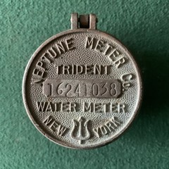 Vintage Neptune TRIDENT Water Meter, Gallons, Brass/Bronze, New York, USA