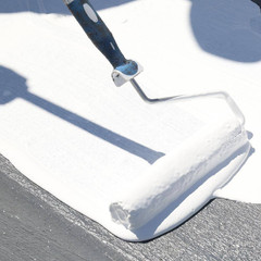5 Gal. White Maximum-Stretch Rubber and Acrylic Reflective Roof Coating