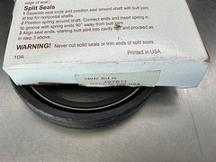 (2) Parker Clipper 4QTR11 Oil Seal 5.000″ x 5.750″ x 0.438″