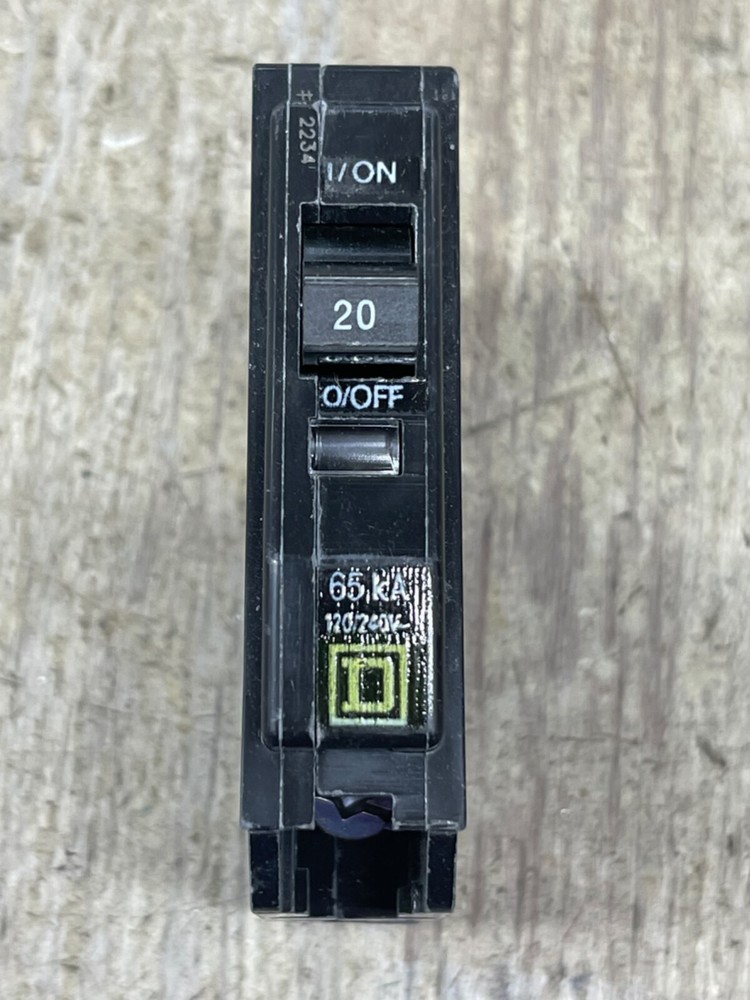 Square D QHB120 Circuit Breaker 65KA 20 Amp 1 Pole Bolt On 120/240V NTO