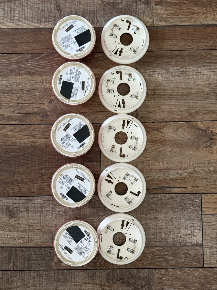 Simplex 4098-9757 Smoke Detectors With Hardwired Base. Lot Of 5 For Sale