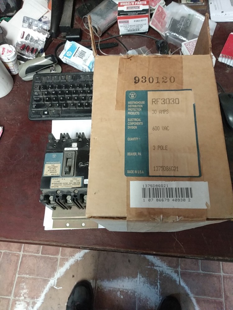 (2) Westinghouse RF3030 Circuit breakers, 1 NIB & 1 used, lot of 2