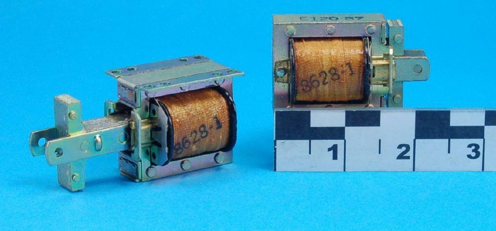 Laminate T-Shaped Solenoid, Open Frame 115 VDC 0.24A, 475 Ohm Continuous Duty