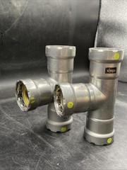 Lot of (2) Viega 25311 MegaPressG Tee 1″ x 1″ x 1″ P1 x P2 x P3 Carbon Steel