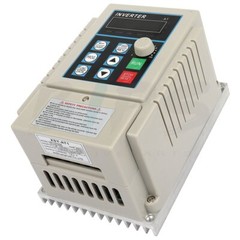 1HP 220V 0.75kw Variable Frequency Drive VFD Single to 3 Phase Speed Control