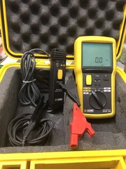 AEMC MEGOHMMETER MODEL 1040