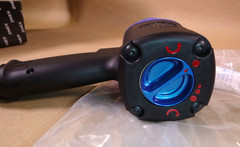 1/2 Inch Drive Pneumatic Impact Wrench, High Torque 900 Ft. Lbs. Twin Hammer