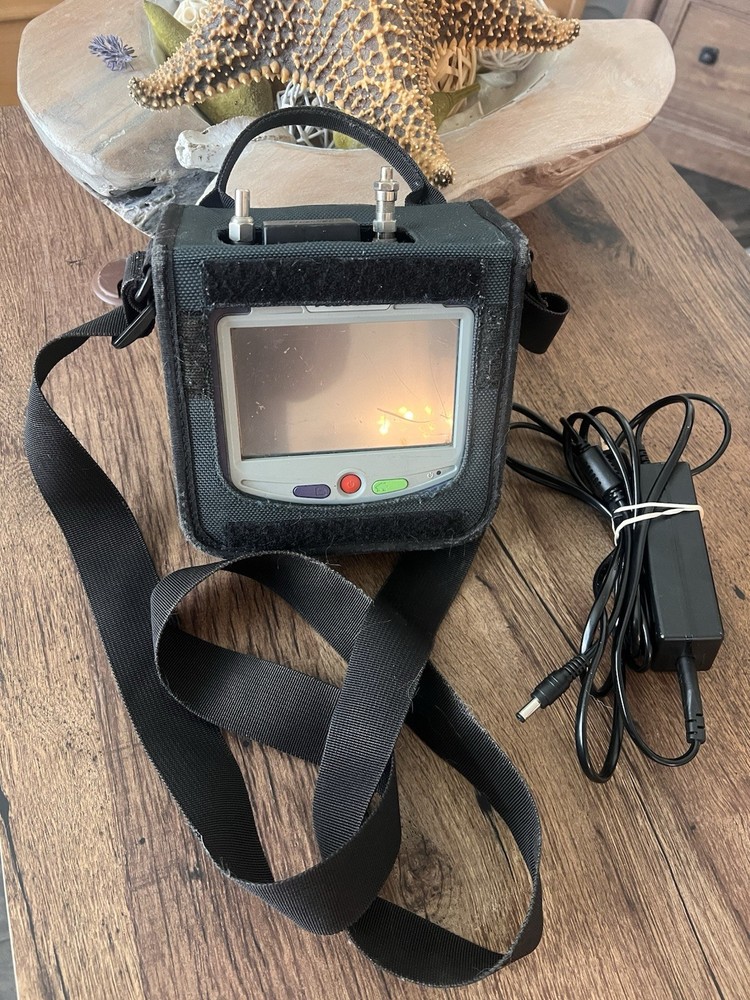 VeEX CX310 Cable Tester Meter w/ Carry Case and Power Adapter